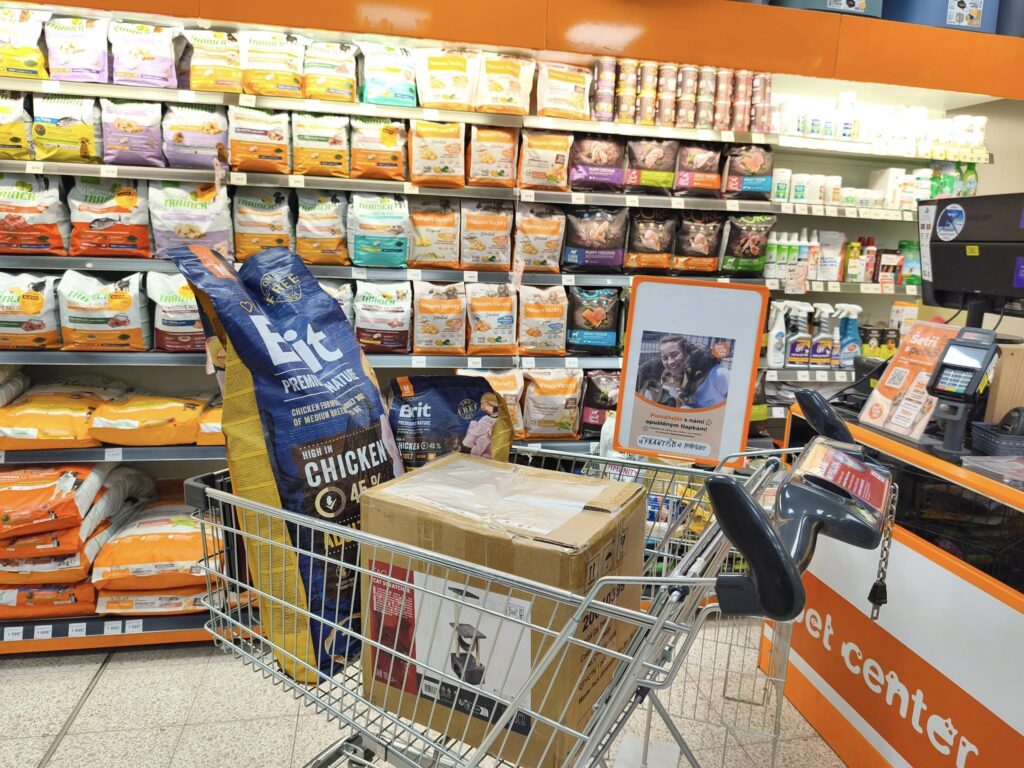 Děkujeme PetCenter Kaufland Plzeň za sbírku